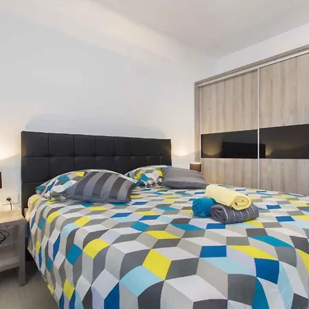 In - Sibenik Riviera 42084 Vakantiehuis Grebaštica