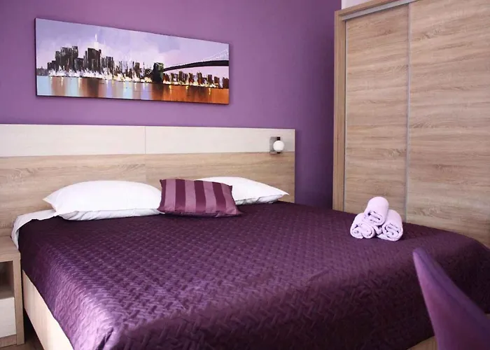 In - Sibenik Riviera 42084 Tatil Evi